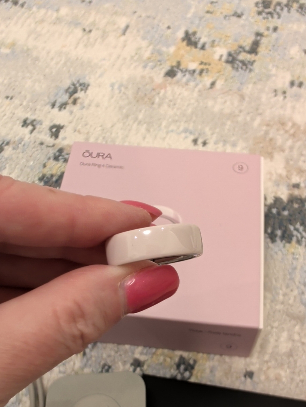 Oura Ring 4 with Ceramic Charger & Cable - Petal - Size 9